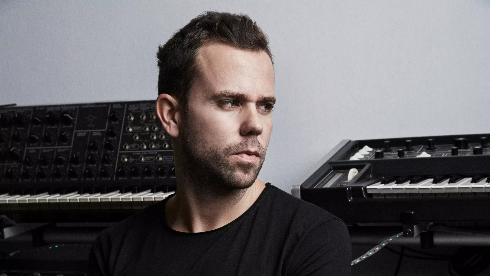 M83 @ HISTORY