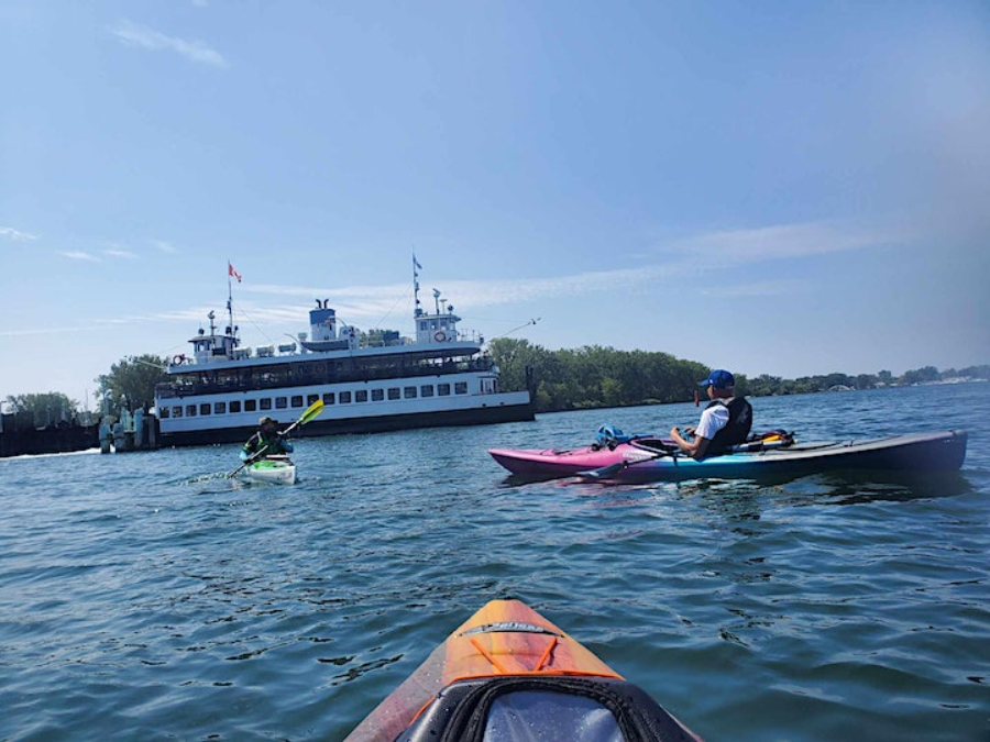 Toronto Islands Kayak Tour – Cherry Beach to Toronto Islands